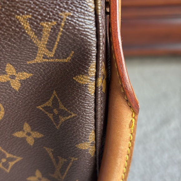 Original LV mg. - Picture 14 of 15